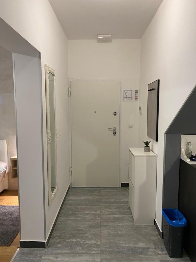 Apartment Grey *